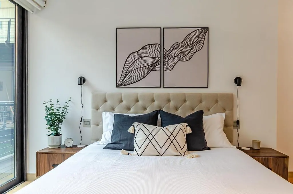 Domus Urbana 152 Apartment Rome Italy