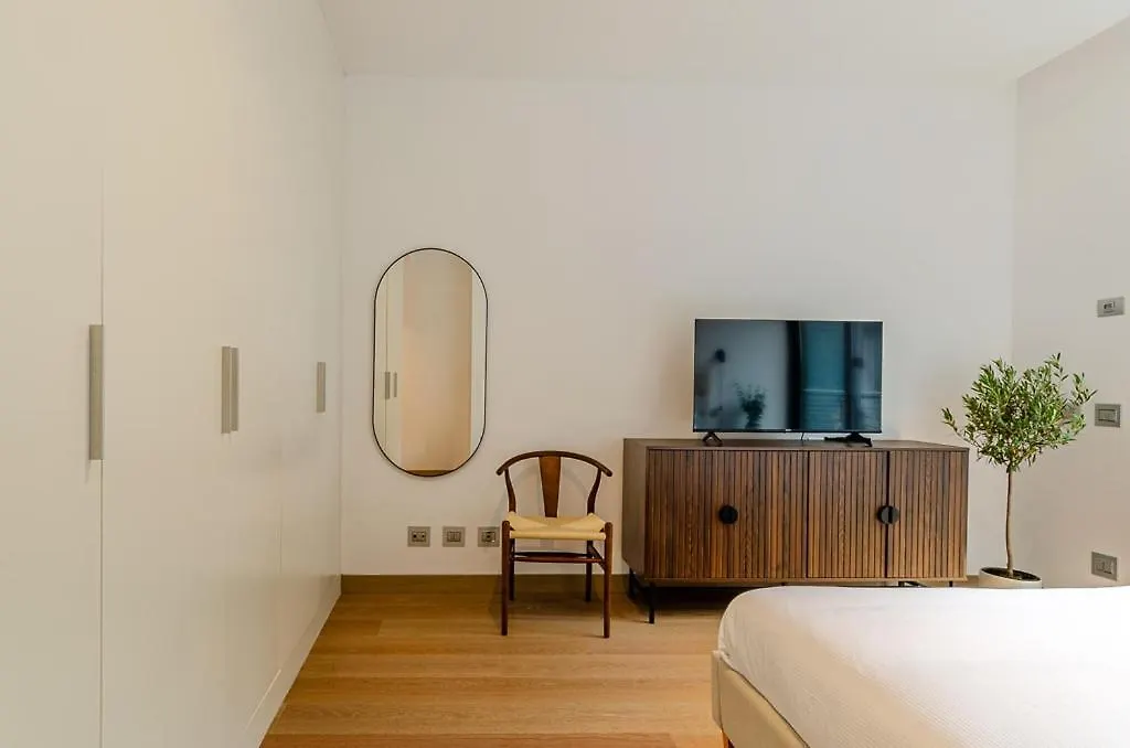 Domus Urbana 152 Apartment Rome